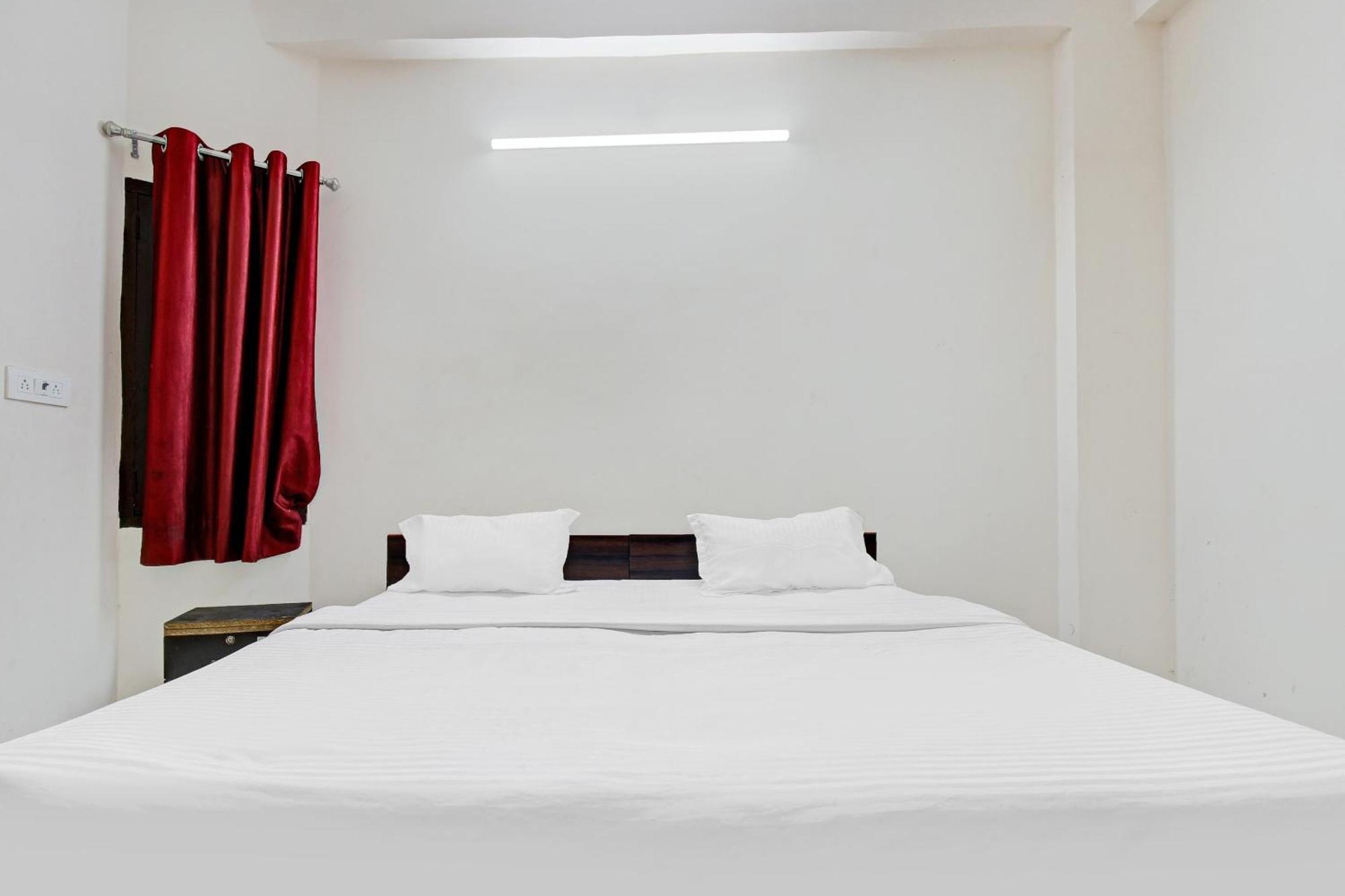 Hotel O Jr Hotel Lucknow Exterior foto